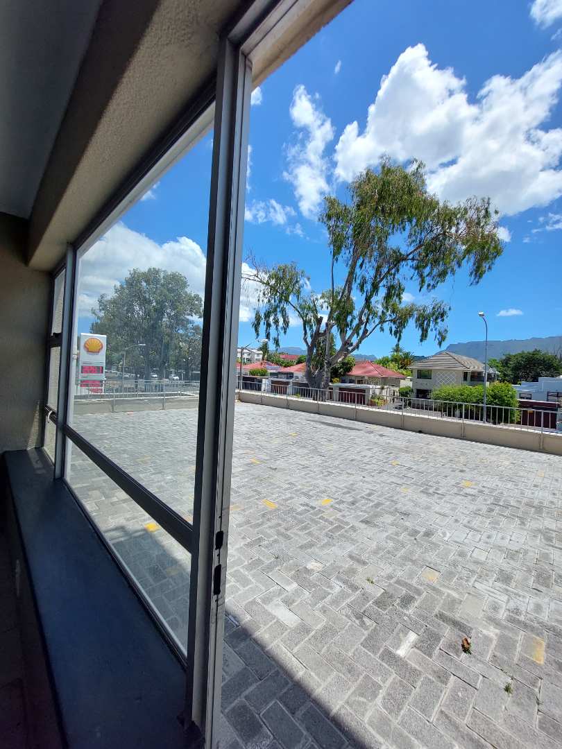 To Let 2 Bedroom Property for Rent in Claremont Western Cape